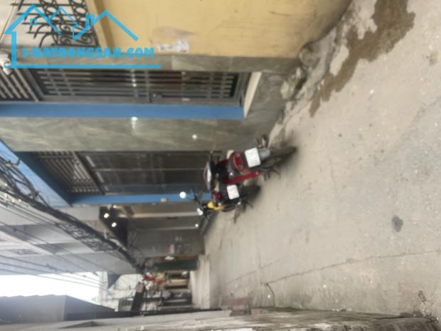 BÁn NHÀ MẬU LƯƠNG KIÉN HƯNG HÀ ĐÔNG chục chính - 2