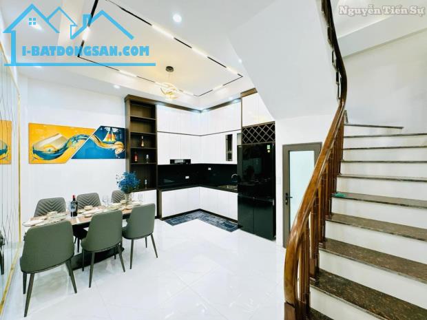 Hàng hiếm Giá Mềm phố Cầu Giấy 40m2/4m Mặt Tiền Chỉ nhỉnh 7Tỷ - 2