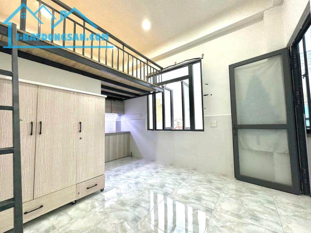 MÌNH CẦN PASS PHÒNG CÓ GÁC GẦN ĐH VLU CS3, ĐH IUH