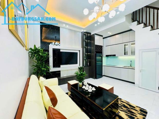 ❤️‍🔥SIÊU HOT NHÀ TÂY HỒ - LÔ GÓC - NGÕ RỘNG KINH DOANH - 29M2 - 8,9 TỶ - 1