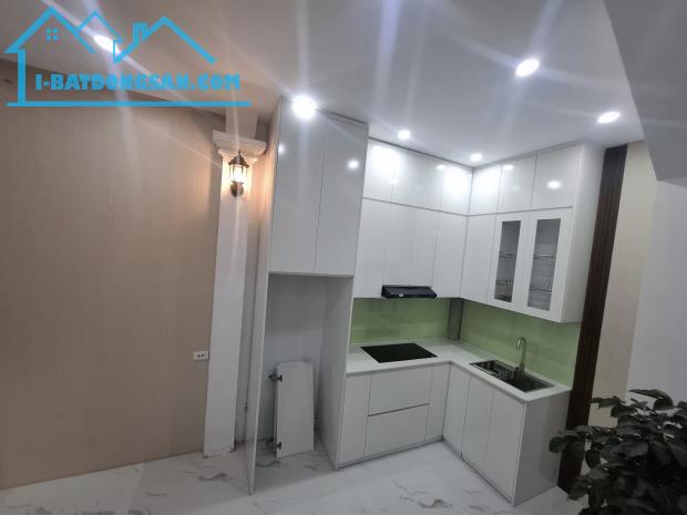 Bán nhà Kim Giang, 4 tầng, 3 ngủ, mới đẹp, ngõ thông, gần ô tô giá rẻ nhất khu vực - 1
