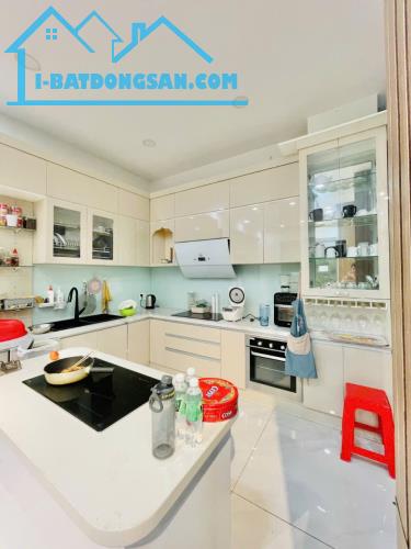 Biệt thự đẳng cấp 5 sao gần chợ Bình Thành khu phân lô cực đẹp có gara ô tô 108m2,4Tầng - 2