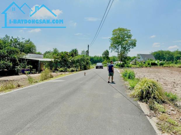 BÁN GẤP 10x45=450M2 ĐẤT THỊ XÃ SỔ RIÊNG, ĐƯỜNG THÔNG SÁT CHỢ DÂN ĐÔNG. GIÁ 210TR