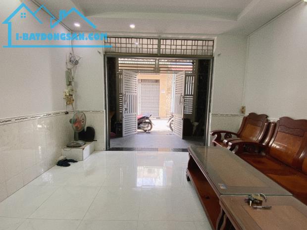 (404) DIỆN TÍCH LỚN (5m*24m) PHÙ HỢP XÂY CHDV - HẺM 6M XE HƠI VÀO NHÀ. - Giá dưới 6t5. - - 1