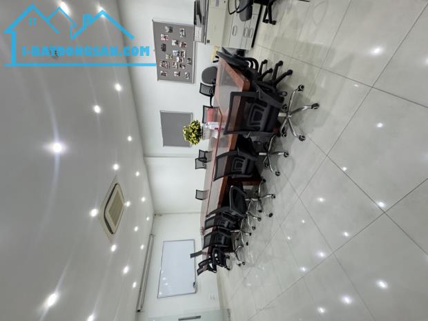 Bán tòa văn phòng view hồ tại Nguyễn Xiển 106m2*8T*8,8MT giá 4x tỷ lh 0945336319 - 1