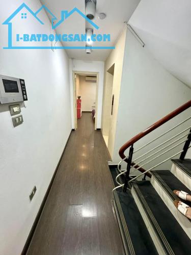 BÁN NHÀ ĐẸP PHỐ YÊN LÃNG, PHÂN LÔ, Ô TÔ ĐỖ CỬA, THANG MÁY, 52M2, 6 TẦNG, GIÁ 15.2 TỶ.