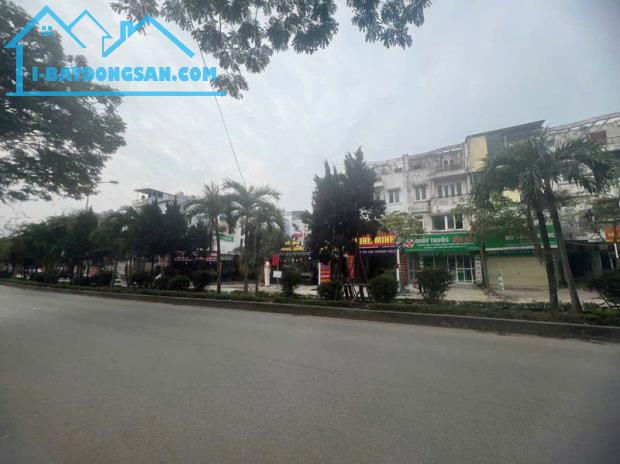 Bán liền kề 110m  KĐT mới Vân Canh  - Hoài Đức -  Vỉa hè rộng 2 bên, kinh doanh bất chấp