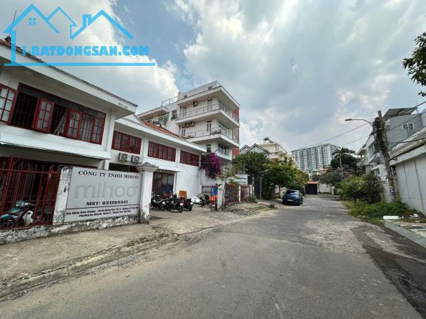 BÁN ĐẤT THỔ CƯ THẢO ĐIÊN - QUẬN 2 - 600M2 - VỊ TRÍ VÀNG - NGAY TRUNG TÂM - GIÁ 99 TỶ -