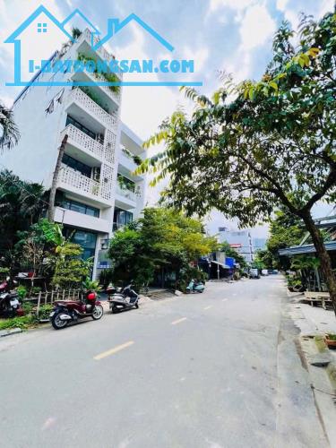 BÁN ĐẤT THỔ CƯ THẢO ĐIÊN - QUẬN 2 - 600M2 - VỊ TRÍ VÀNG - NGAY TRUNG TÂM - GIÁ 99 TỶ - - 2