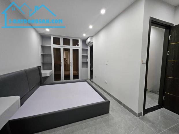 BÁN GẤP Nhà Phố Ngọc Lâm, Long Biên 35m2 7T Thang Máy, Ô Tô Đỗ Cổng Nhỉnh 8 Tỷ - 2