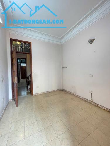 Bán Nhà 2 Mặt Ngõ Hoàng Đạo Thành. Thanh Xuân. Ô Tô. DT 80m2. 4 Tầng. Giá 14,75 Tỷ.