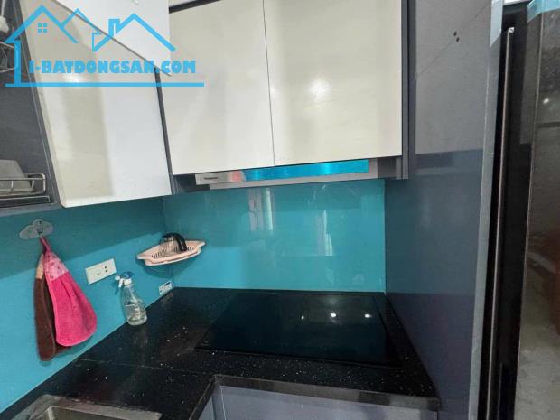 Cần bán căn hộ chung cư Khương Trung - có phôi riêng 50m2, 2 ngủ, ban công thoáng rộng - 1