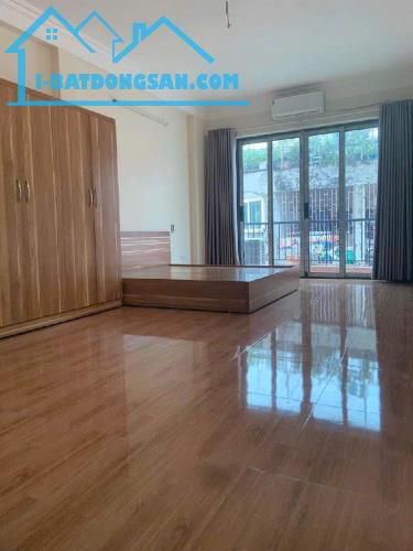 RẺ NHÁT TRƯƠNG ĐỊNH, 20M RA PHỐ, SÂN CỔNG RIÊNG, 80M2 GIÁ CHỈ 12 TỶ - 3
