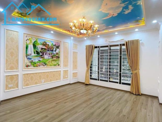 KIM MÃ THƯỢNG - PHỐ VIP BA ĐÌNH - NHÀ MỚI 6 TẦNG THANG MÁY - KINH DOANH - NGÕ THÔNG - 2