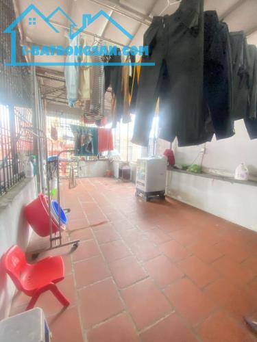 Bán nhà ngõ 66 Ngọc Thuỵ oto qua nhà, dân xây, 58m x 4T chỉ hơn 7 tỷ có TL. LH 0936123469 - 3