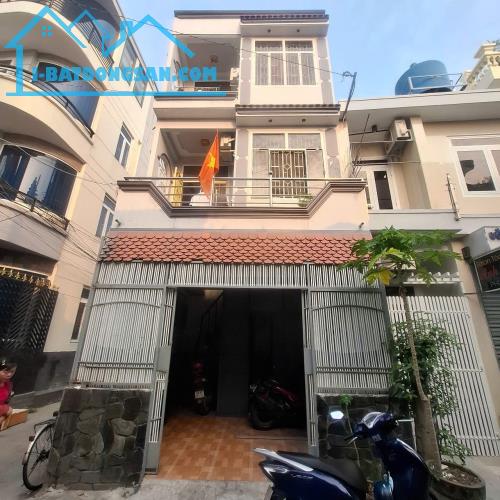 Bán nhà hẻm 5 thông kinh doanh 1 sẹc sát MT Nguyễn Văn Lượng, P.17, 4,5 x 7 giá 4.9 tỷ tl