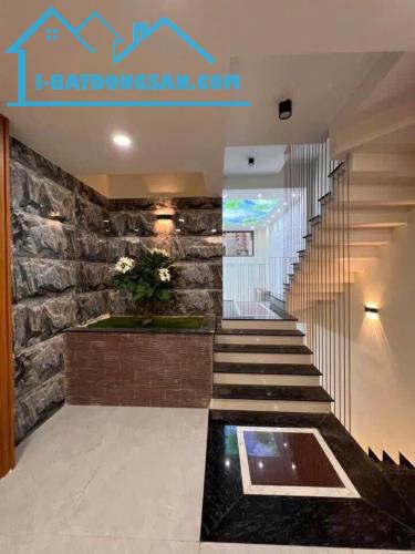 Đẹp lung linh! Nhà 5 tầng DT 4x20, HXH thông 6m ngay Lê Đức Thọ, full nội thất, thang máy - 3