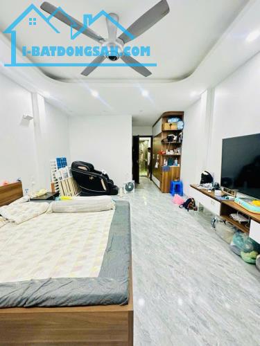 Siêu đẹp! bán nhà phố Hoàng Cầu Đống Đa DT50m2-7T-MT4.1m Thang máy, ô tô vào nhà, full nội - 3