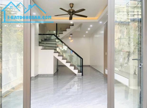 Bán nhà Phủ Thượng Đoạn, Đông Hải, Hải An, Hải Phòng. 3 tầng, 40m2, 2,75 tỷ. Ngang 4m, d2