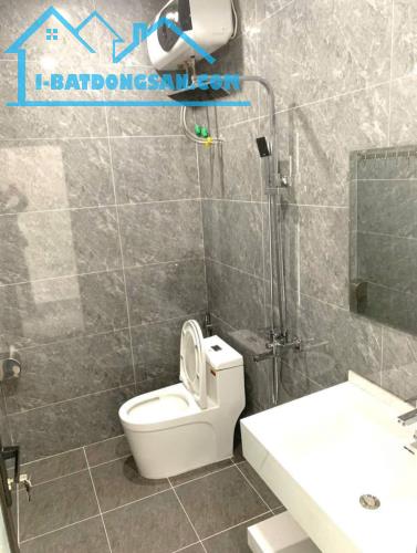 Bán nhà Phủ Thượng Đoạn, Đông Hải, Hải An, Hải Phòng. 3 tầng, 40m2, 2,75 tỷ. Ngang 4m, d2 - 3