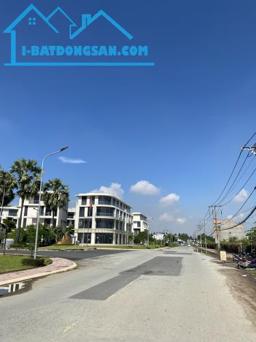 BÁN DÃY TRỌ 10 PHÒNG ,THU NHẬP ỔN ĐỊNH 25 TR/TH, BƯNG ÔNG THOÀN,PHÚ HỮU,TP. THỦ ĐỨC