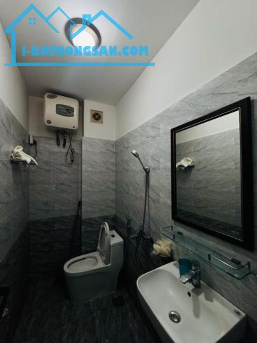 BÁN NHÀ PHỐ HOÀNG MAI 50M CHỈ HƠN 6 TỶ - 30M RA Ô TÔ - 4