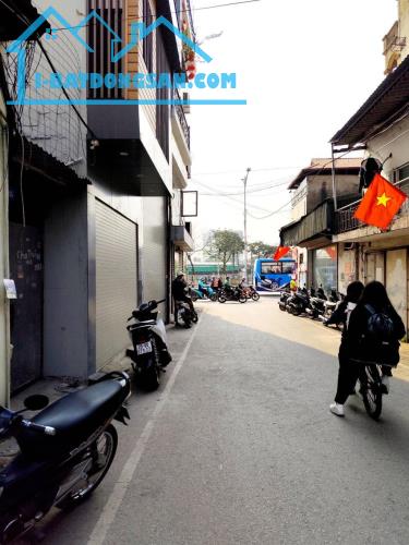 BÁN NHÀ GIẢI PHÓNG NGÕ RỘNG Ô TÔ ĐỖ 20M RA ĐƯỜNG GIẢI PHÓNG