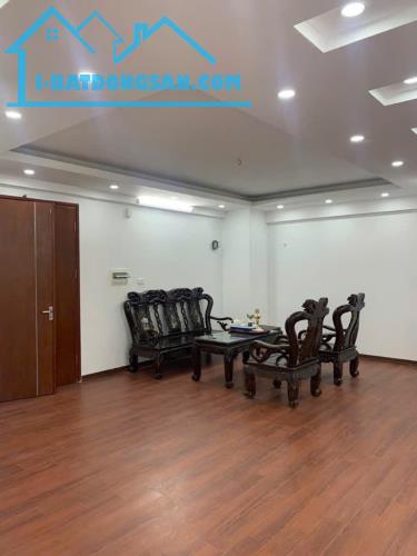 Bán Nhà Trần Thái Tông, Cầu Giấy – 5 Tầng, Mặt Tiền Gần 7m, 7.95 Tỷ, Ngõ Ba Gác Đua