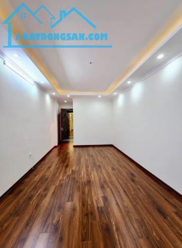 Ngõ Quỳnh 37m 6T, 3 ngủ khép kín, thang máy nhập khẩu, nội thất sang trọng, 20m ra mặt phố - 1