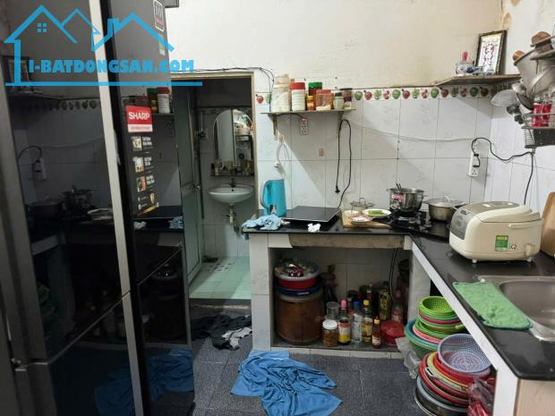 Nhà rộng hẻm xe hơi tránh, đối diện Celadon, 5.3 tỷ - 3