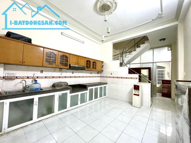 SÁT MẶT TIỀN NGUYỄN THƯỢNG HIỀN VIP PHƯỜNG 5 GẦN 80M2 NGANG 4M, 4PN, CHỈ NHỈNH 8 TỶ - 4
