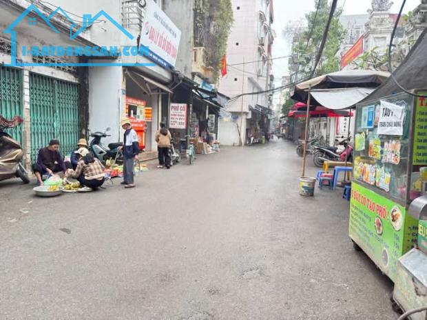 Duy NhẤt căn nhà .phố đại linh trung văn ô tô đỗ cửa  Ô TÔ - THOÁNG TRƯỚC SAU - 9 PHÒNG FU - 3