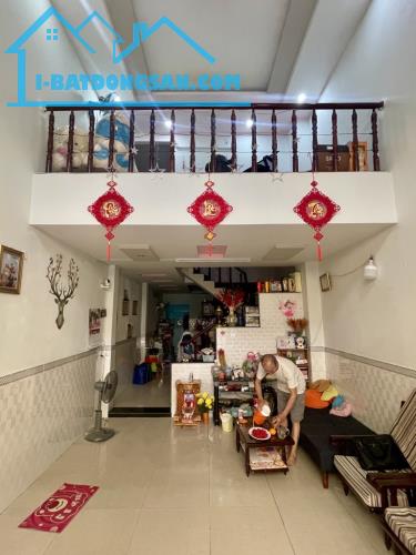 HẺM XE HƠI, 64M2, NHÀ ĐẸP 3 TẦNG,  NGAY CHỢ BÌNH TRỊ ĐÔNG, GIÁ NHỈNH 5 TỶ