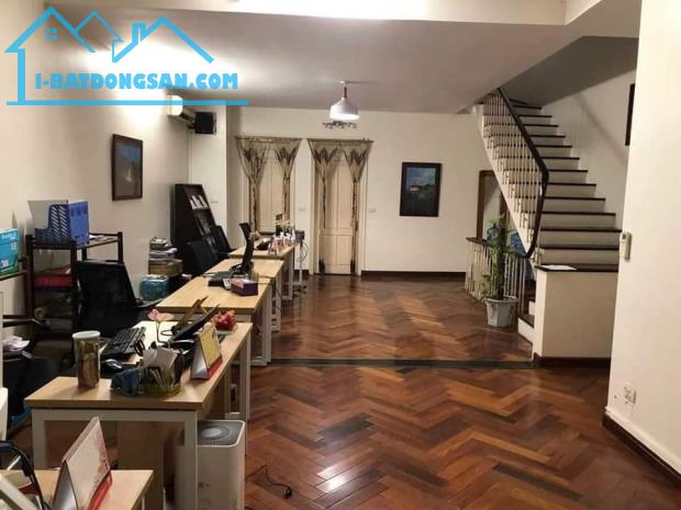 Bán Nhà Phố Đặng Thai Mai Tây Hồ 146m4T MT6m Ô Tô Tránh 42 Tỷ Đặng Thai Mai. - 2