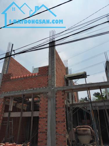Thơm phức đất lọt khe Nguyễn Thị Tú ngay ngã tư Gò Mây 55m2 hẻm 5m  , Chi 3 tỷ - 2