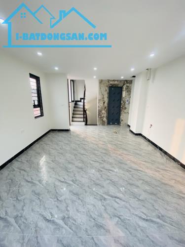 Bán gấp nhà phố Trạm Ô Tô, Lô Góc DT42m2 mt4.4 Nhà 6 tầng thang máy đầy đủ CN giá 9.15 tỷ - 2