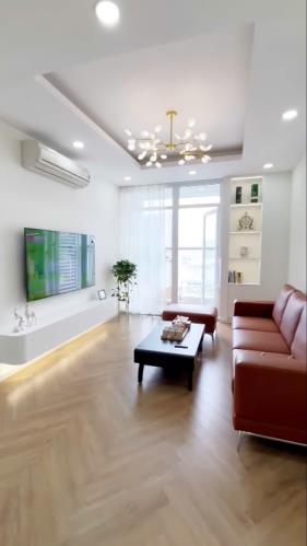Bán gấp căn góc 3PN 95m2 tầng trung view hồ đẹp nhất A10 Nam Trung Yên full nội thất ở tốt - 4
