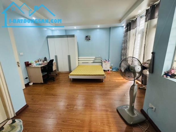 Phân Lô Lạc Trung Ô Tô Tránh Ngõ Thông Gần Phố 75M2 6T MT 6M Giá 24.5 Tỷ. - 2