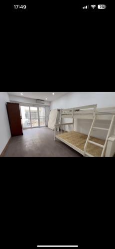 Nguyễn Văn Cừ, Gia Thuỵ, 50m2, MT 4.25m, 5 tầng, ô tô tránh dừng đỗ, ngõ thông, 13 tỷ - 2