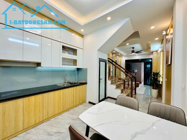 🔥 BÁN NHÀ ĐẤT THỔ CƯ – ĐỊNH CÔNG THƯỢNG – 8.5 TỶ – Ô TÔ ĐỖ CỬA 🔥