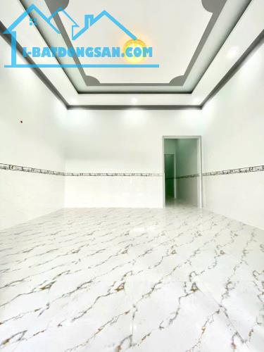 Bán Nhà Cấp 4 -  Gần Bến Xe Miền Tây - dt 72m2 - Giá 1 Tỷ 280 - Sổ Hồng Riêng ! - 1