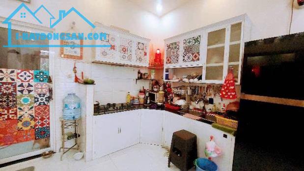 Bán nhà 2 tầng, 50m2, Phạm Phú Thứ, Q6, 6tỷ - 2