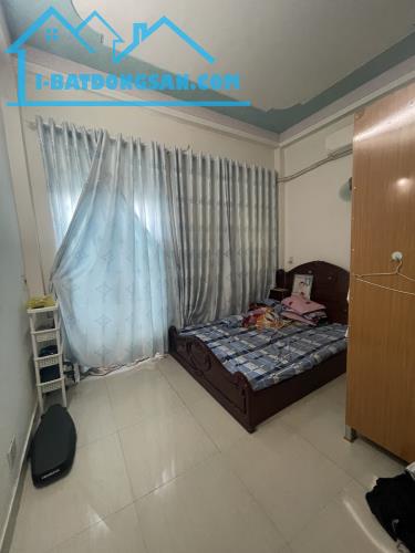 BÁN GẤP NHÀ HUỲNH THỊ HAI QUẬN 12- 55M2, 3 TẦNG HẺM XE HƠI- CHỈ 4 TỶ 800 - 1