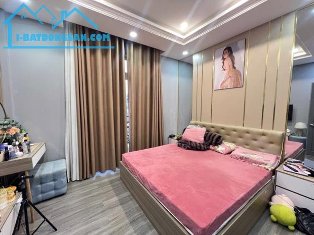 NHÀ ĐẸP TRƯỜNG THỌ - HXH TRÁNH NHAU- 4 PHÒNG NGỦ - CHỈ 6T HƠN - 1