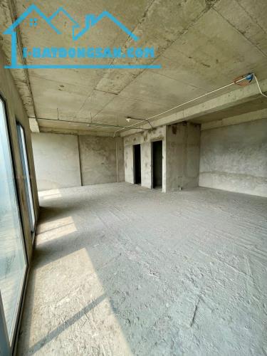 Bán căn hộ 2 phòng ngủ, diện tích 75m2, tầng cao view hồ bơi, Chiết khấu hấp dẫn