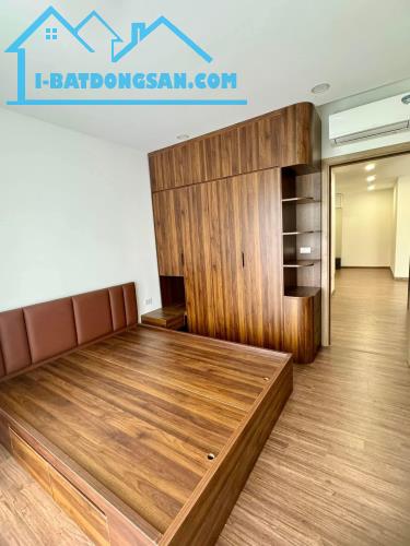 Cho thuê căn hộ 3PN 2WC 106m full tại Le Grand Jardin, Sài Đồng, Long Biên. 15tr/th