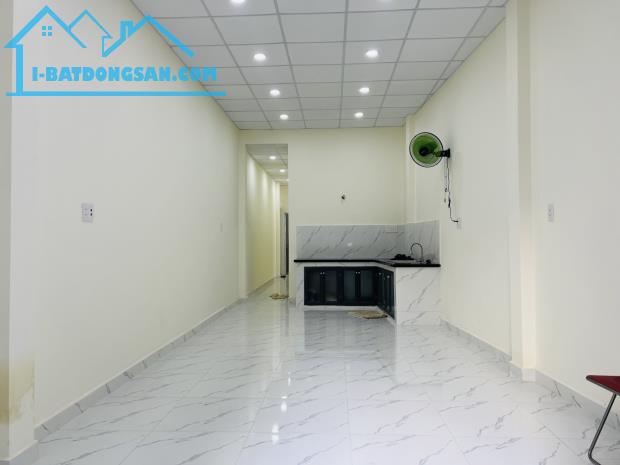(412) GIẢM 150TR👉GIÁ MỚI 4,65ty. 🏘️BÁN NHÀ HIỆP TÂN - TÂN PHÚ GIÁP Q11.  - Diện tích (4m