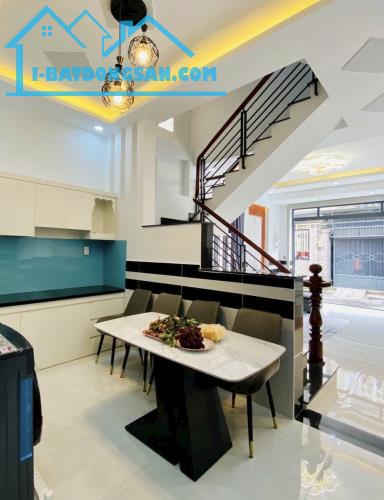 BÁN NHÀ 5 TỶ HƠN, HẺM XE HƠI, BÙI QUANG LÀ, P.12, GÒ VẤP. 48m2, 3 TẦNG BTCT, GẦN MẶT TIỀN - 3