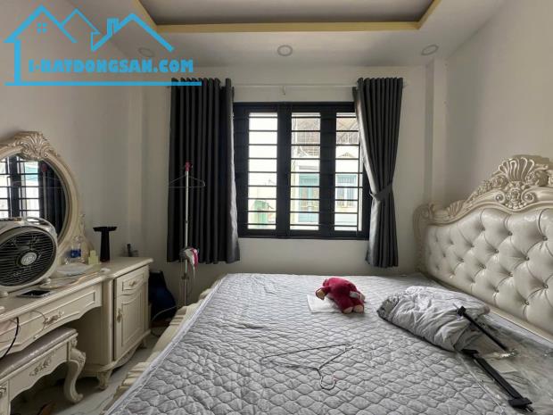 MẶT TIỀN 8M - NGUYỄN THƯỢNG HIỀN P6 BÌNH THẠNH - 4 TẦNG - 6PN LỚN - CHỦ GẤP BÁN ĐỊNH CƯ - - 3