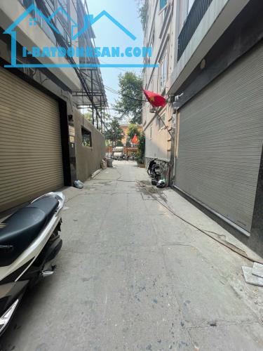Nhà Mới 45m x 6T Lô Góc Thang Máy Gara ÔTô Kim Giang Linh Đàm 12,4 tỷ - 2